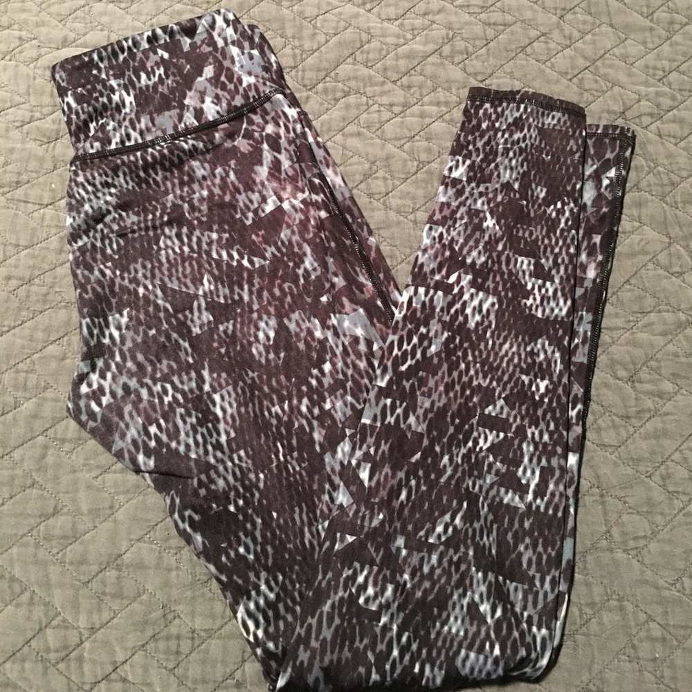 Athleta Chataranga Snakeskin Print Leggings